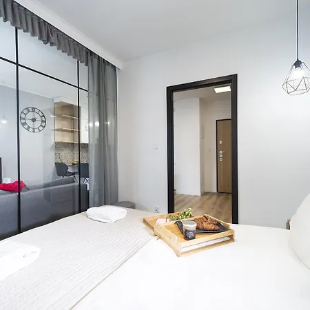 Lägenhet Browar Gdanski Wrzeszcz Superior With Balcony By Renters Gdańsk